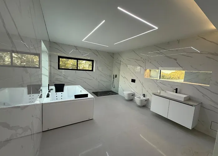 Bella Casa Total House